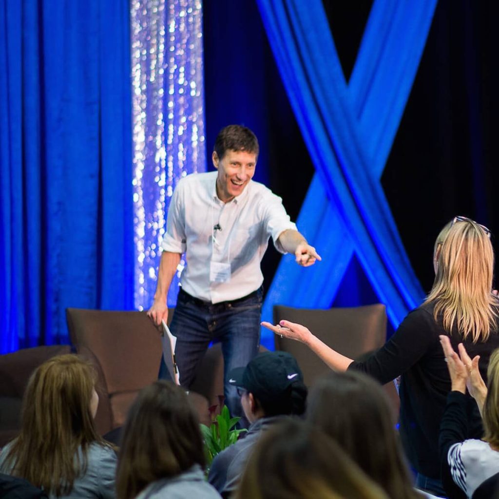 roger-haskett-corporate-keynote-speaker_05_Pinnacle_Center