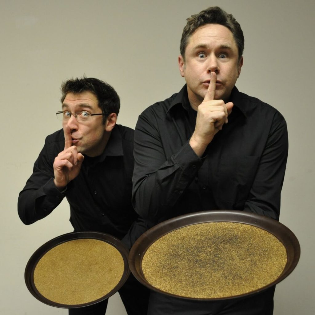 undercover-actors-corporate-event-surprise-reveal-corporate-event_08