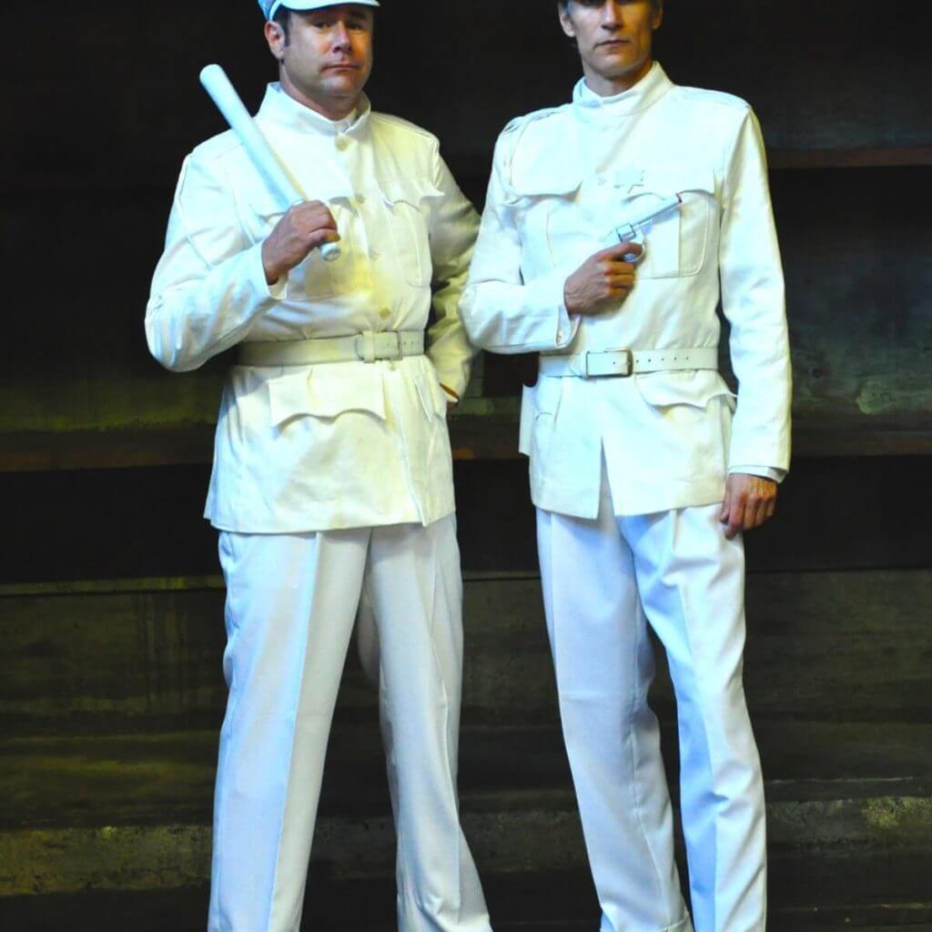 03_Speakeasy_cops